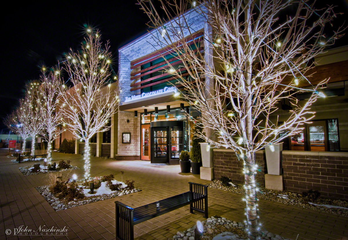 Always love coming at Christmas!! - Review of Park meadows mall